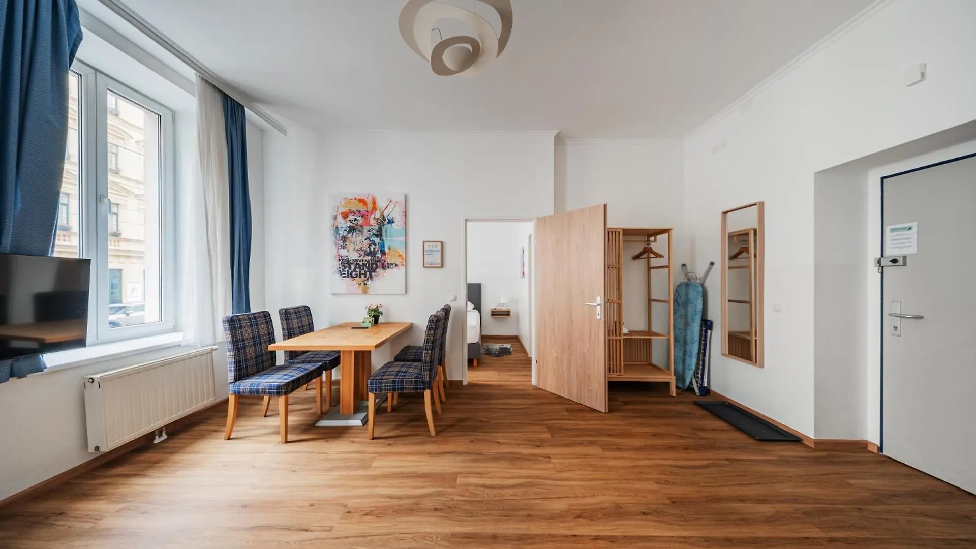 74 Living Apartments Вена