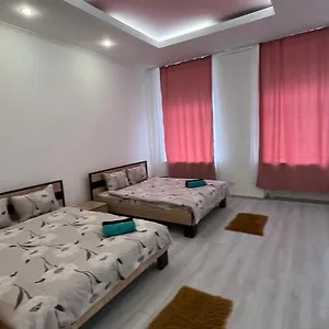 https://14kotliarska-moishahouse.hotelslviv.net