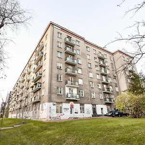 https://apt-ochota-sunny.warsawhotelspoland.com