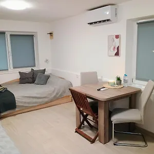 https://10-burgas.sunnybeach-hotels.org